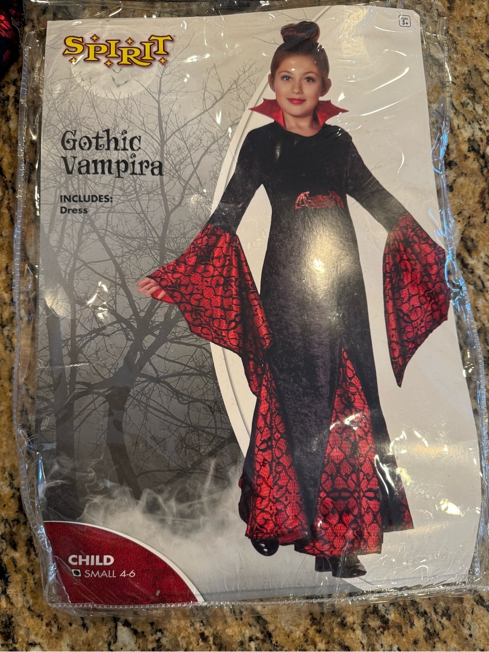 Spirit Halloween cosplay Costume Black Red Gothic Vampira vampire small 4-6